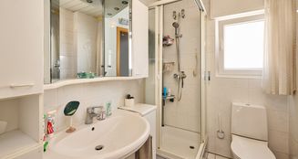 von_poll_real_estate_property_25177018_image_8