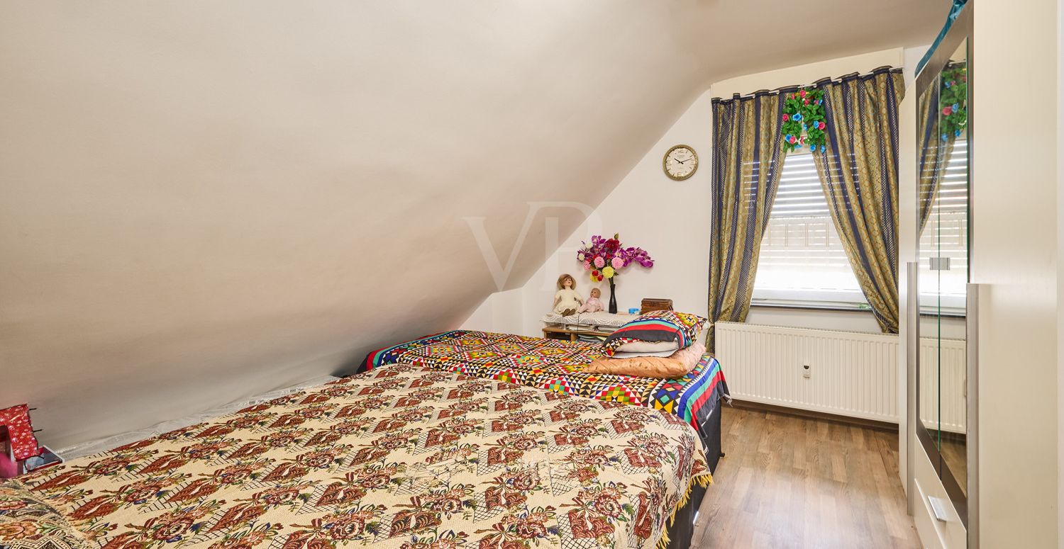 Schlafzimmer OG