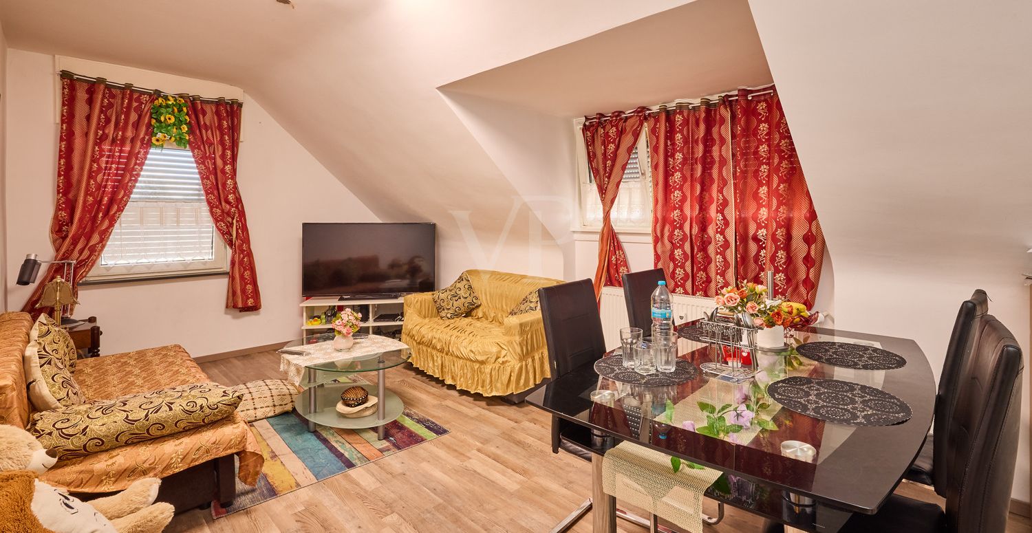 Wohn-/Esszimmer OG