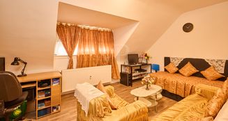von_poll_real_estate_property_25177018_image_14