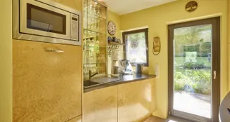 von_poll_real_estate_property_25177021_image_12