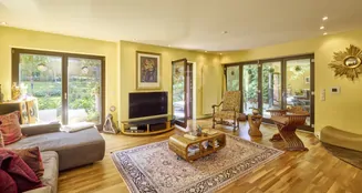 von_poll_real_estate_property_25177021_image_11