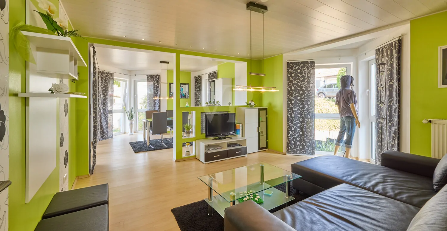 Wohn-/Esszimmer Wohnung II