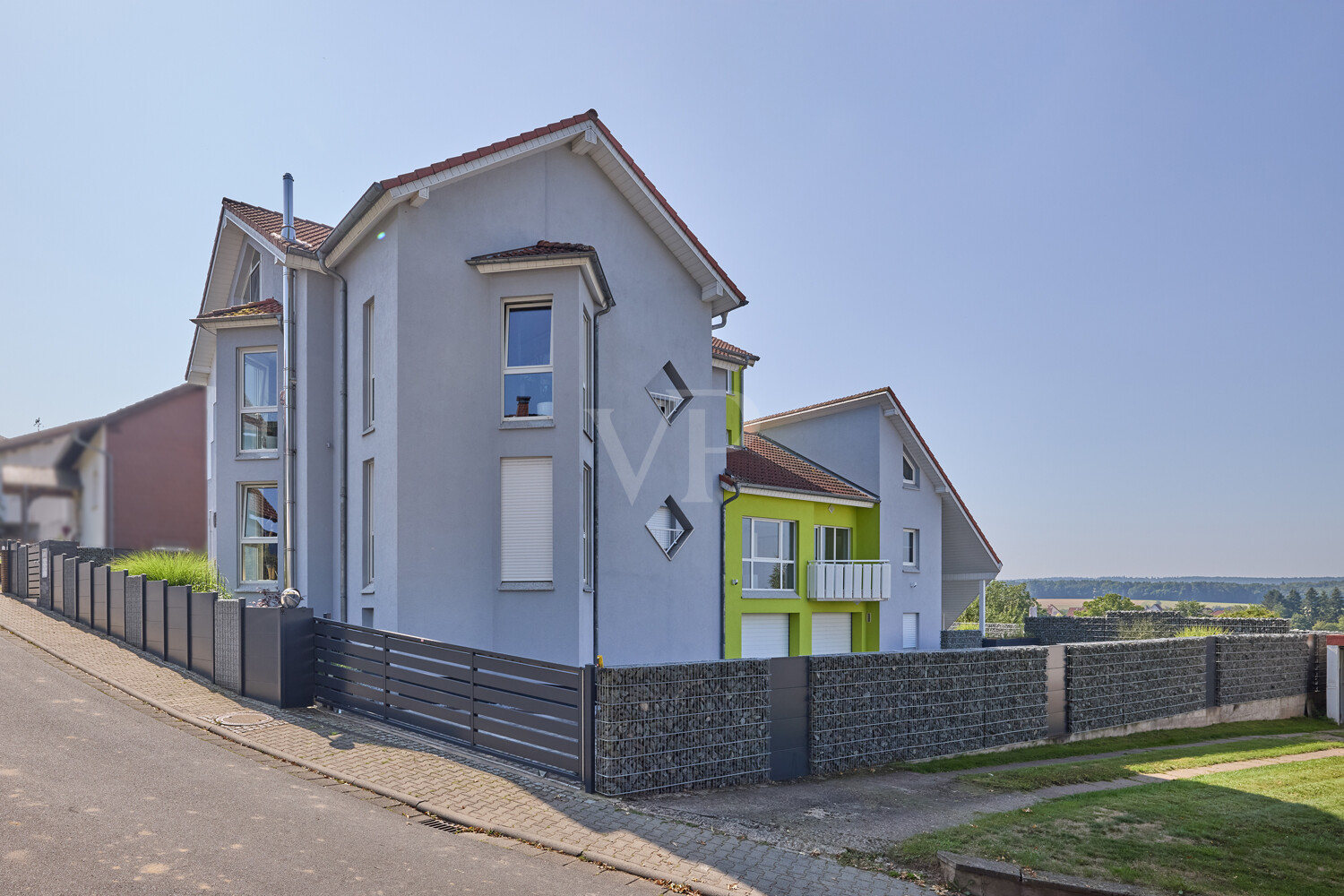 Straßenansicht