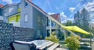 von_poll_real_estate_property_25177026_image_0