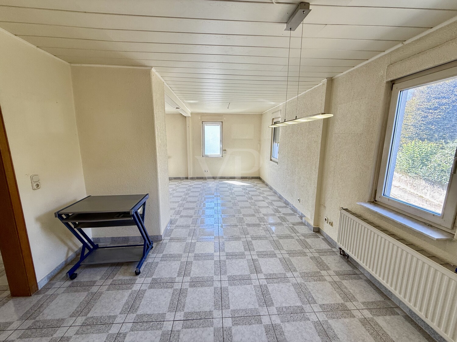 Wohn/ Esszimmer I