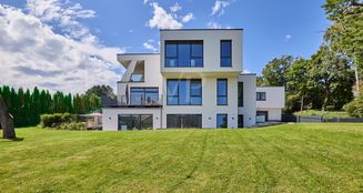 von_poll_real_estate_property_25177023a_image_1
