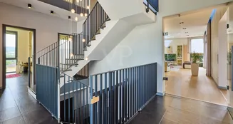 von_poll_real_estate_property_25177023_image_6