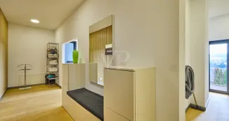 von_poll_real_estate_property_25177023_image_22