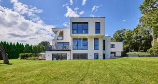 von_poll_real_estate_property_25177023_image_0