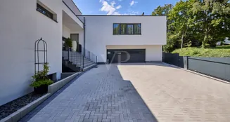 von_poll_real_estate_property_25177023_image_29