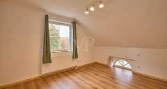 von_poll_real_estate_property_25177028_image_12