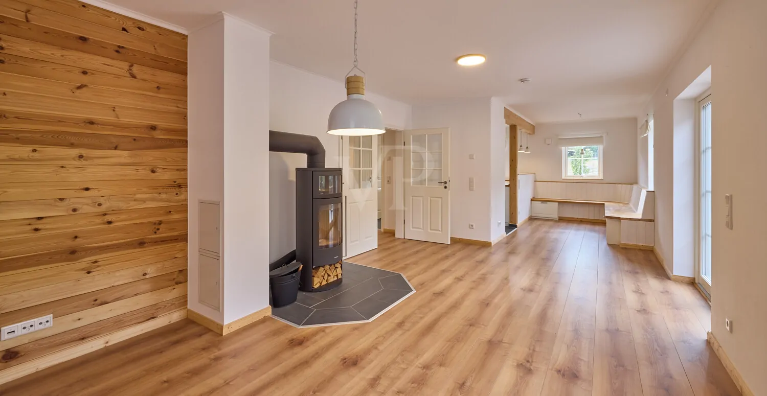 Wohnzimmer mit Essecke