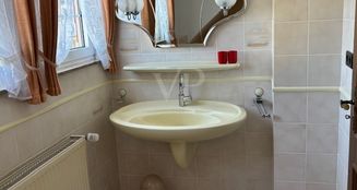 von_poll_real_estate_property_25005035_image_16