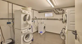 von_poll_real_estate_property_25177029_image_20