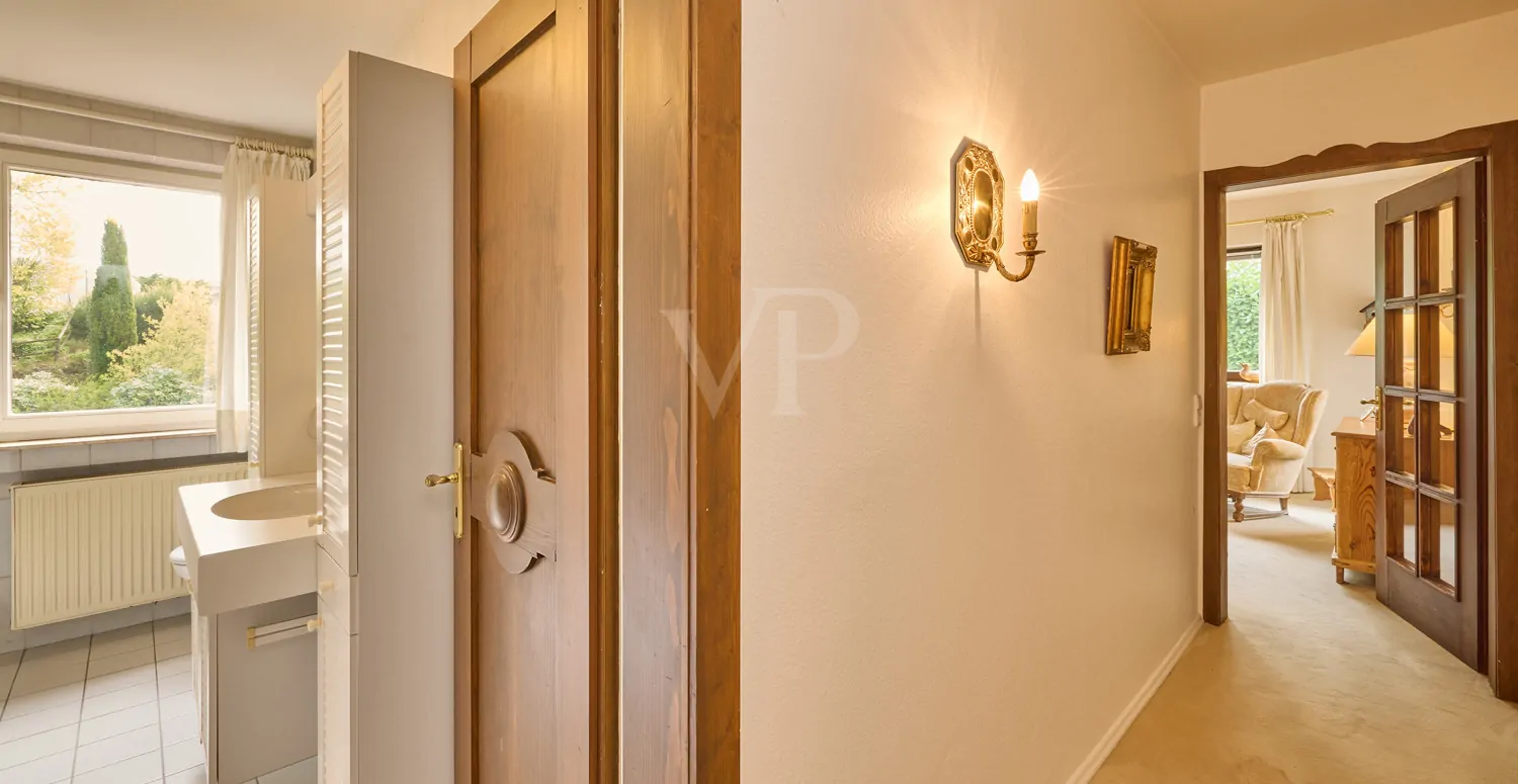 Übersicht Badezimmer & Schlafzimmer UG