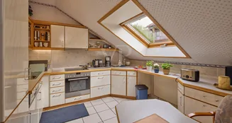 von_poll_real_estate_property_25177030a_image_8