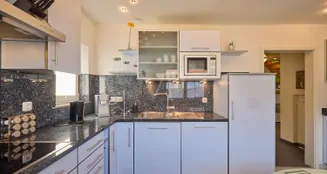 von_poll_real_estate_property_25177026a_image_22