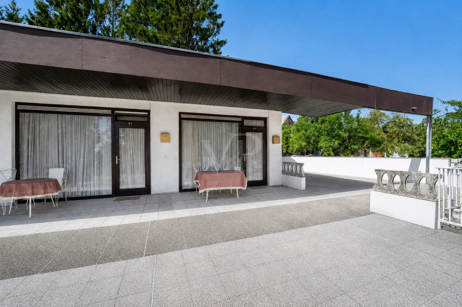 Bungalow