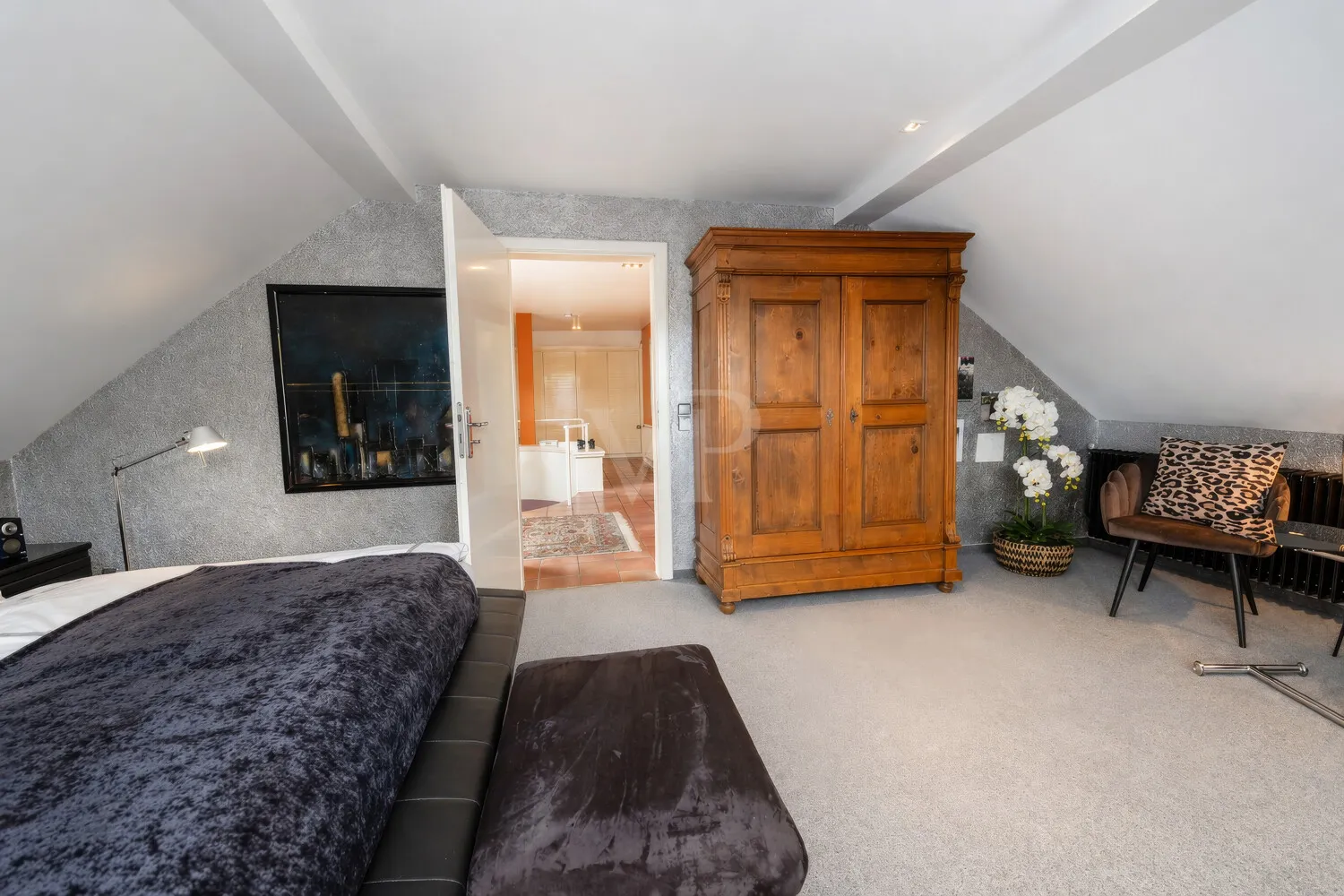 Schlafzimmer III