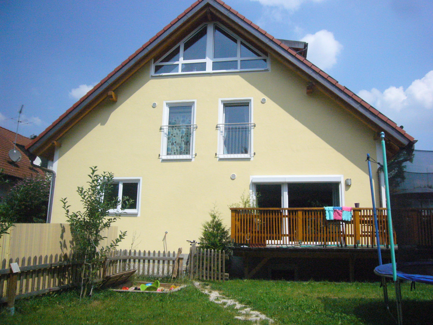 Garten mit Terrasse