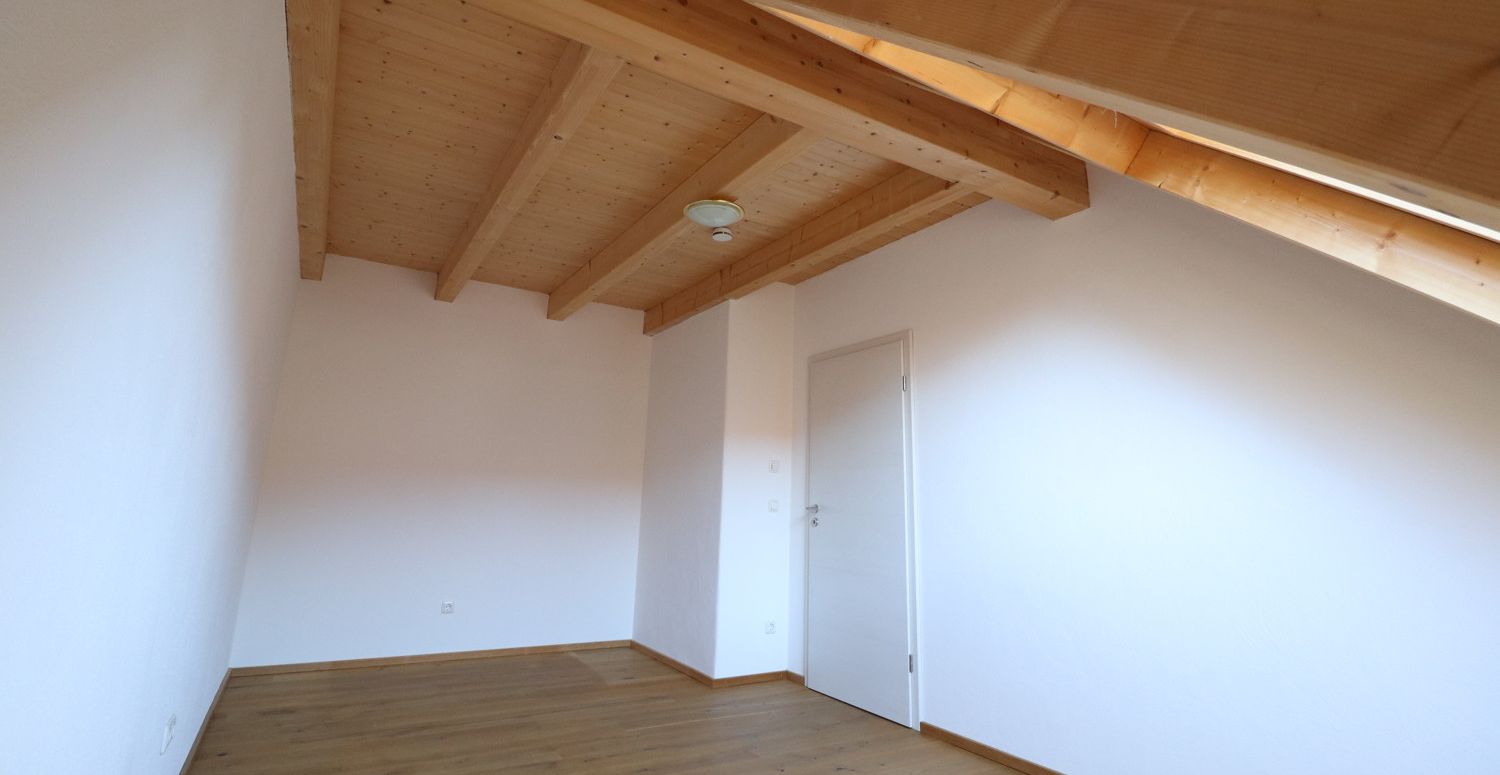 Schlafzimmer III