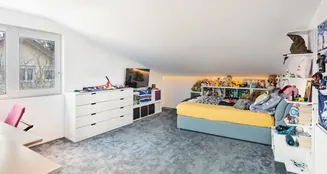 von_poll_real_estate_property_25179061_image_7