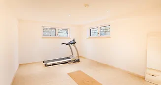 von_poll_real_estate_property_26179002_image_10