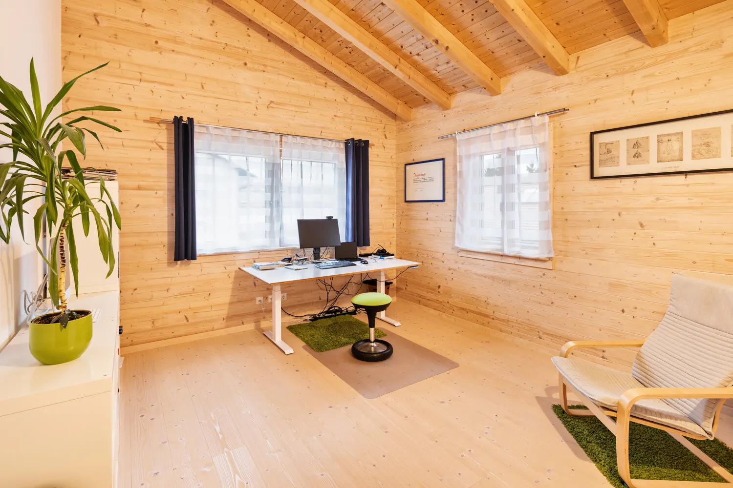 Schlafzimmer/Büro