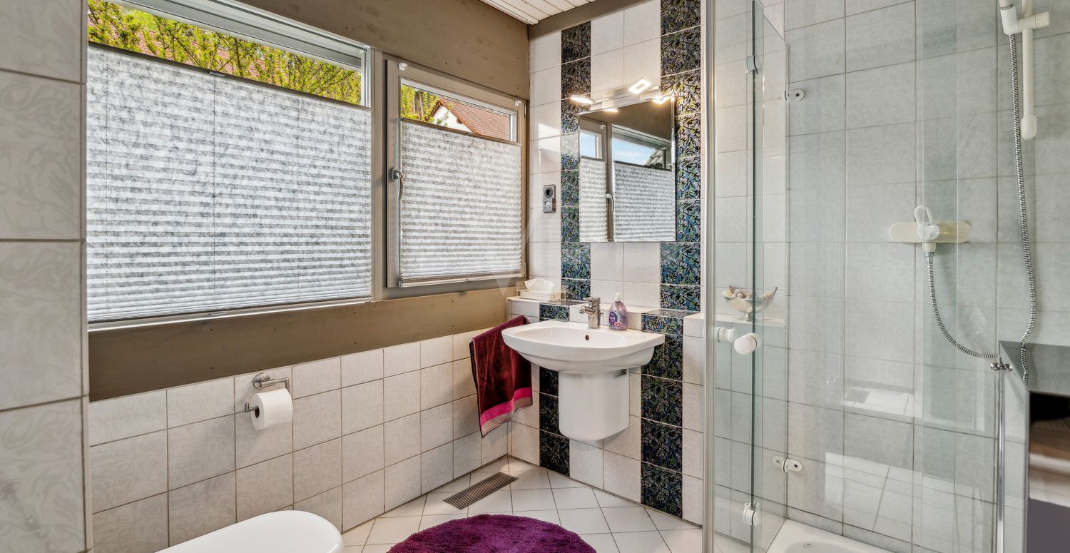Badezimmer EG