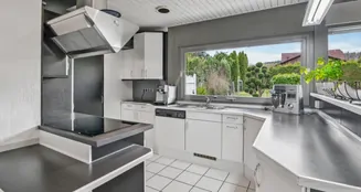 von_poll_real_estate_property_25199019_image_4