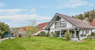 von_poll_real_estate_property_25199019_image_0