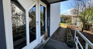 von_poll_real_estate_property_25199004_image_1