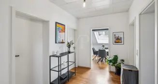 von_poll_real_estate_property_25199711_image_11