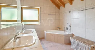 von_poll_real_estate_property_25199011_image_8