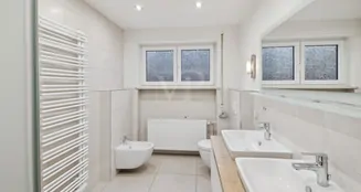 von_poll_real_estate_property_25199744_image_11