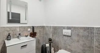 von_poll_real_estate_property_25199024_image_11