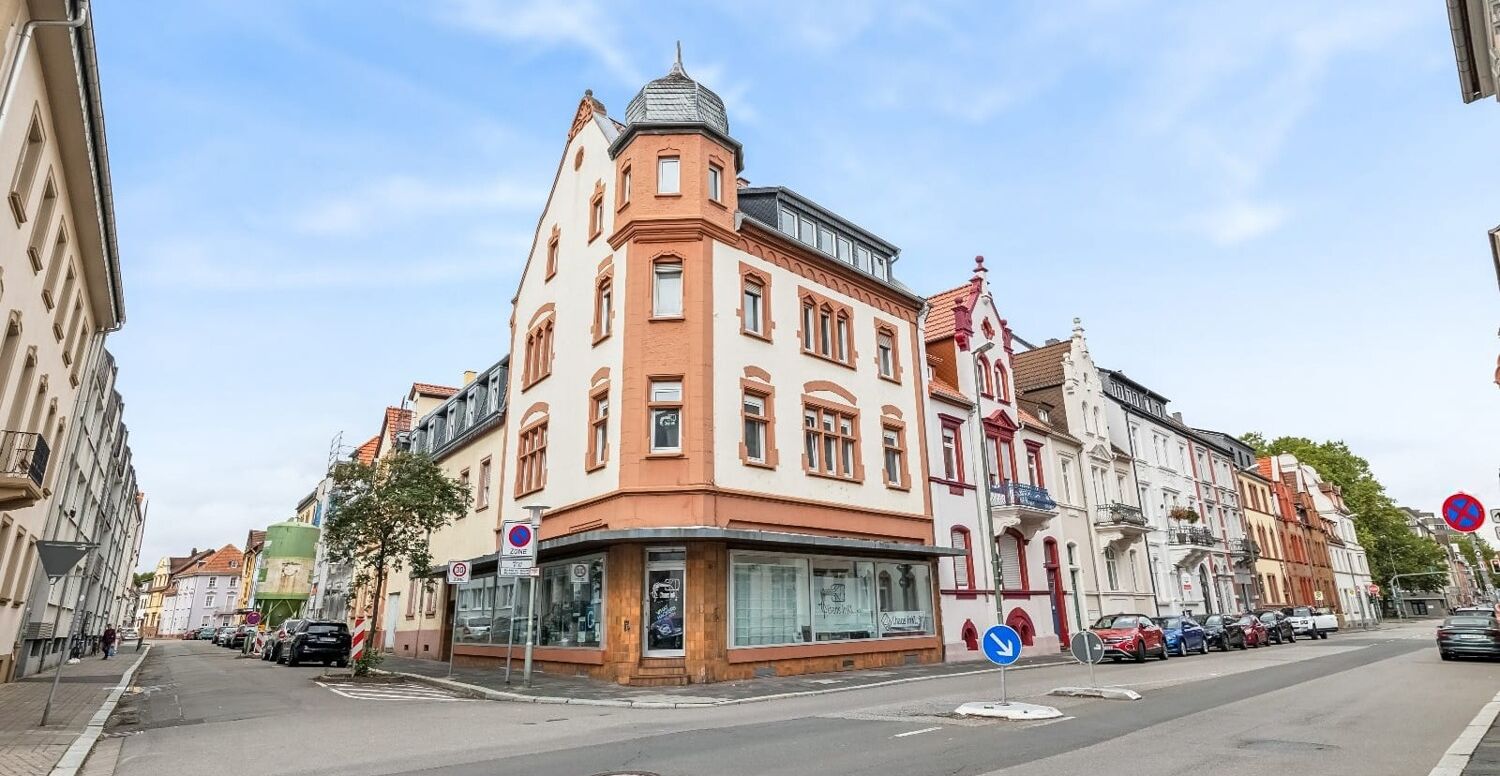Straßenansicht