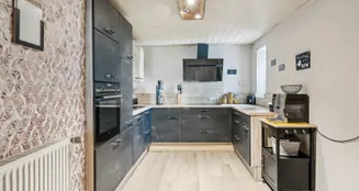 von_poll_real_estate_property_25199602_image_3