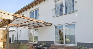 von_poll_real_estate_property_25199602_image_1