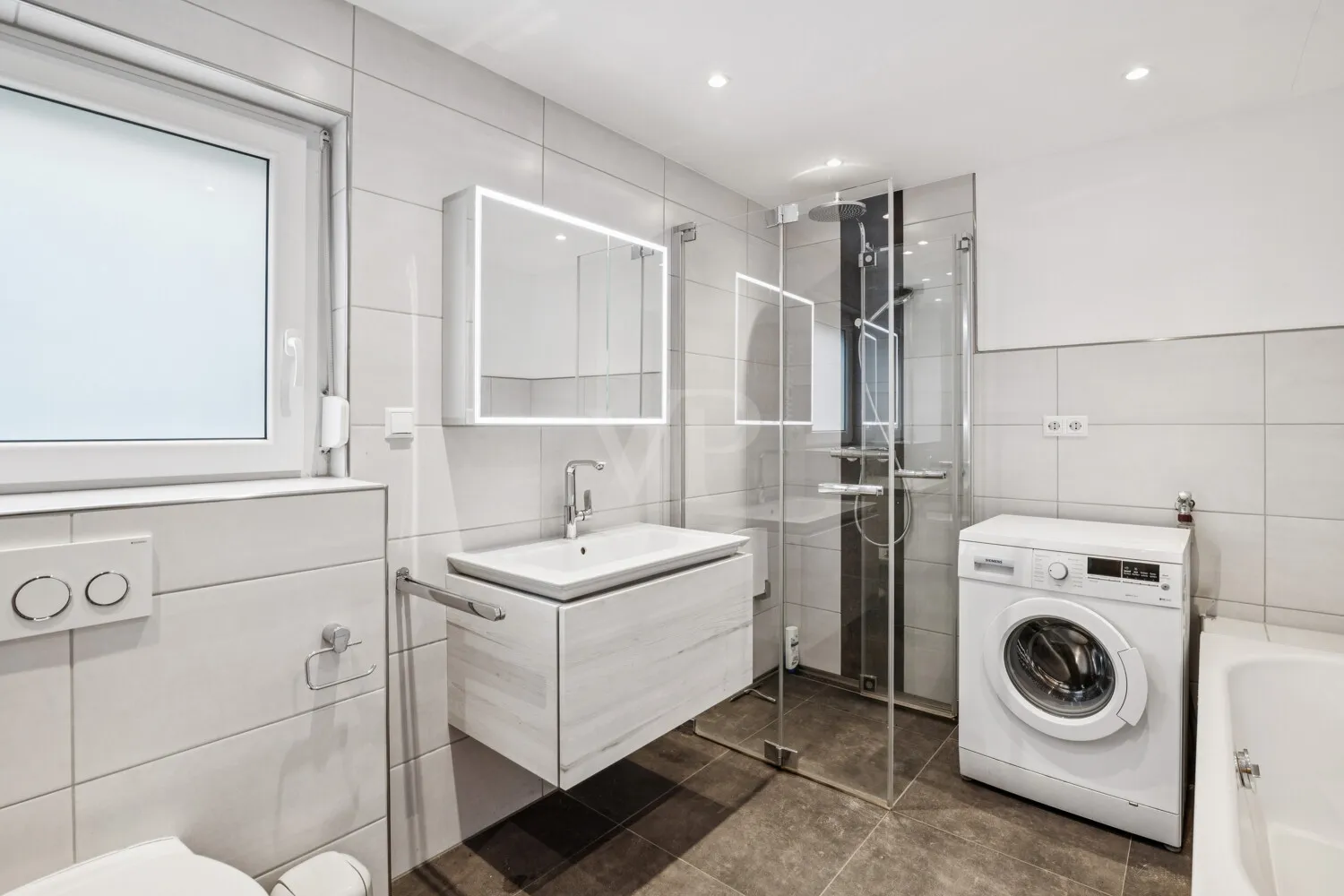 Badezimmer EG