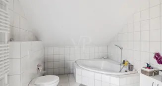 von_poll_real_estate_property_25199324_image_9