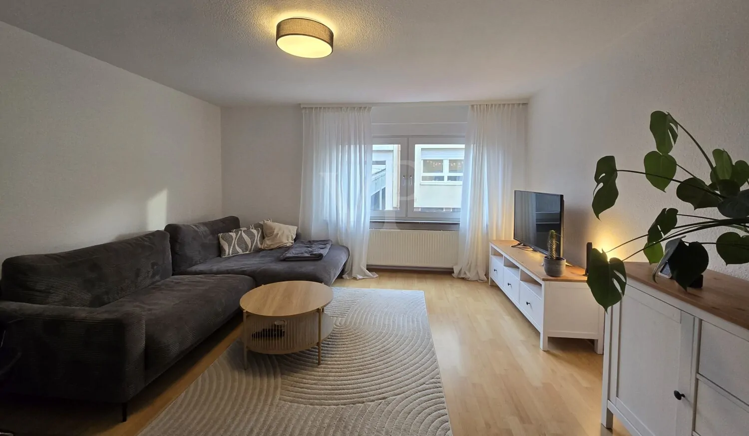 Wohnzimmer 1. OG links