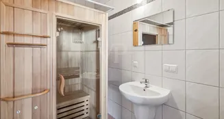 von_poll_real_estate_property_25199045_image_11