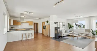 von_poll_real_estate_property_25199045_image_1