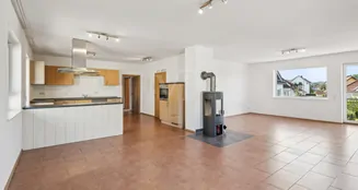 von_poll_real_estate_property_25199045_image_2