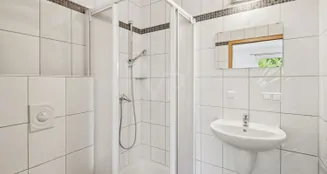 von_poll_real_estate_property_25199045_image_13