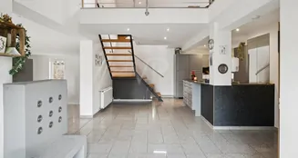 von_poll_real_estate_property_26199051_image_2