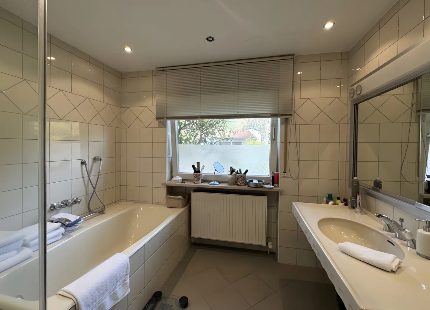 Badezimmer EG