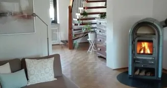 von_poll_real_estate_property_25199225_image_0